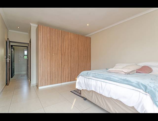 3 BEDROOM HOUSE FOR SALE IN BARBEQUE DOWNS